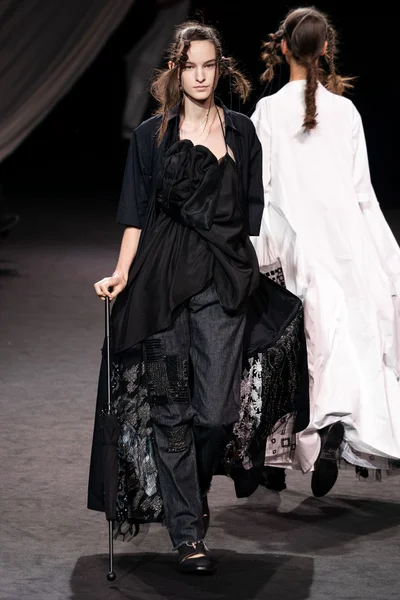 Look 38